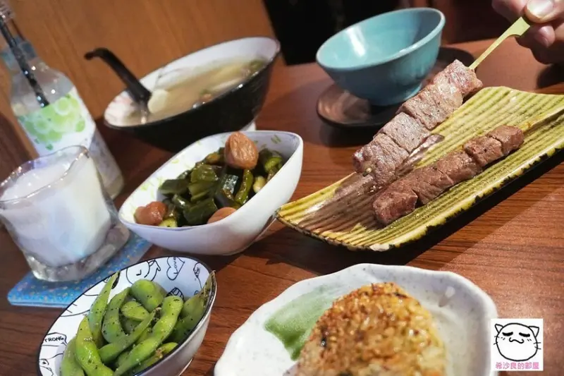 板橋日式串燒。酒食好，氣氛佳，最適歡聚的平價居酒屋──參堂居酒屋