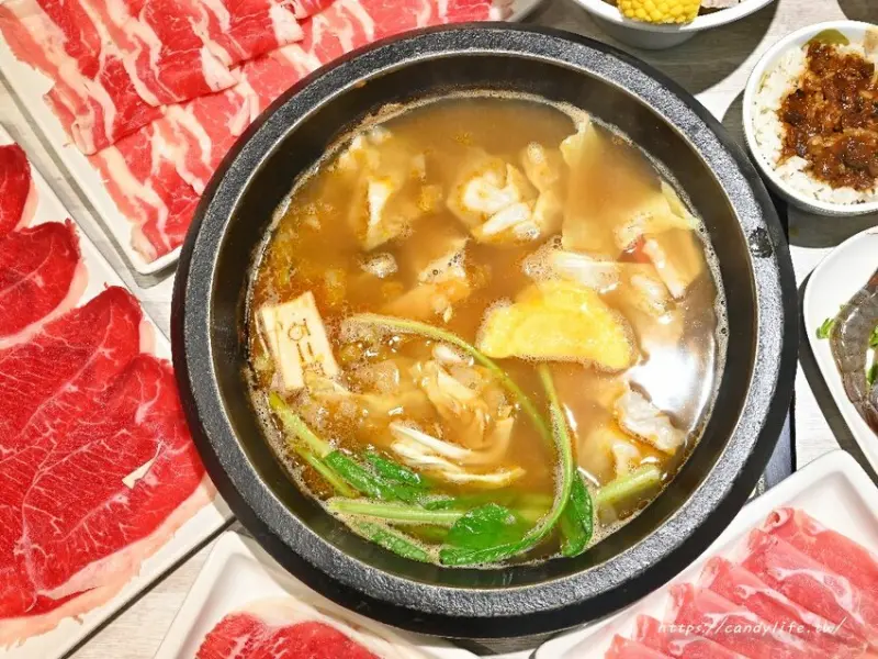 石二鍋｜全新鍋底新上市，內用享冬瓜檸檬冰沙喝到飽，還有超值優惠券，這樣吃省超多！