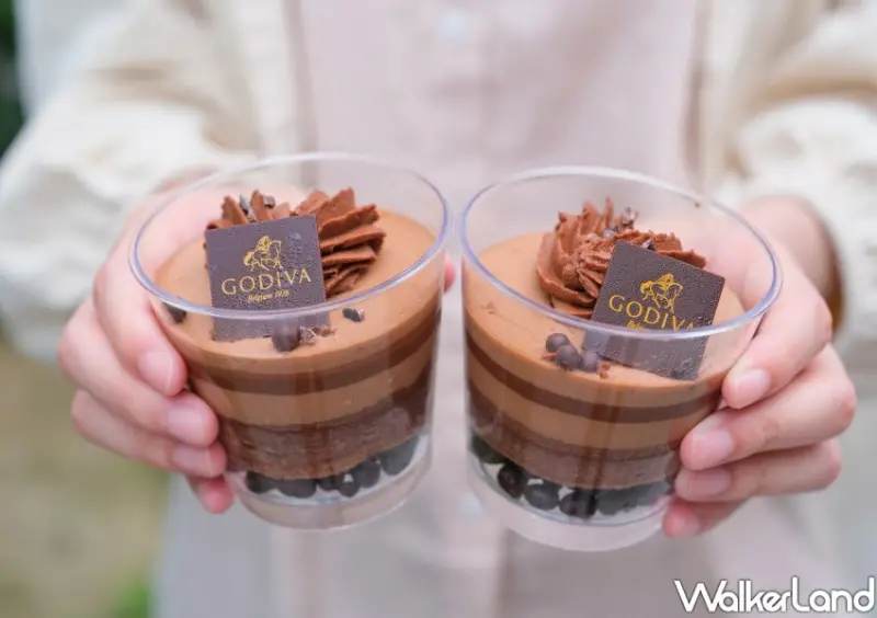 7-ELEVEN限定「GODIVA醇黑巧克力慕斯蛋糕」/ WalkerLand窩客島整理提供 未經同意不可轉載