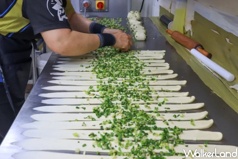 二良脆皮烤饅頭 / WalkerLand窩客島提供 未經許可，不得轉載