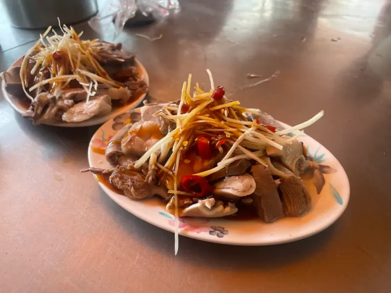 無名大同區涼麵 | 兩洲街名無涼麵米粉湯 | 吃米吃米吃米 | 台灣食客大集合