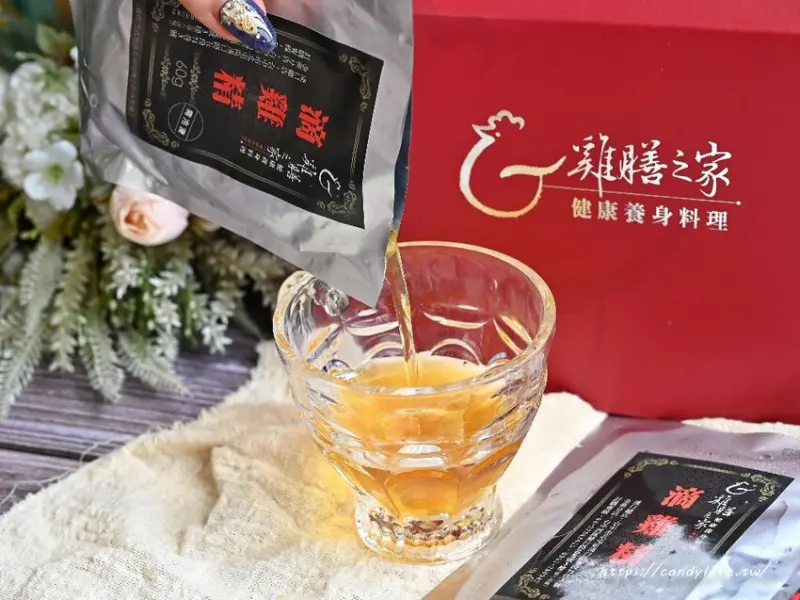 雞膳之家｜好喝滴雞精推薦，台中人氣伴手禮，還有香濃木耳飲口味多樣化～