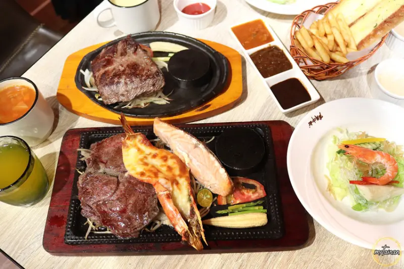 台南石燒牛排／母親節優惠組合套餐／平日限定超值排餐鐵板麵／飲料+湯品+冰淇淋自助吧無限供應／點主餐均附薯條+沙拉+香蒜麵包