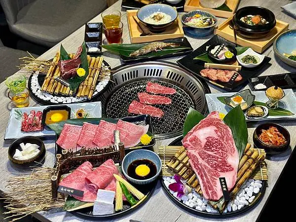 [信義區美食] 揪餖燒肉 好客餐飲新品牌 全面升級 燒肉×私廚日料！信義ATT 6樓 #台北101市貿美食 @蛋寶趴趴go