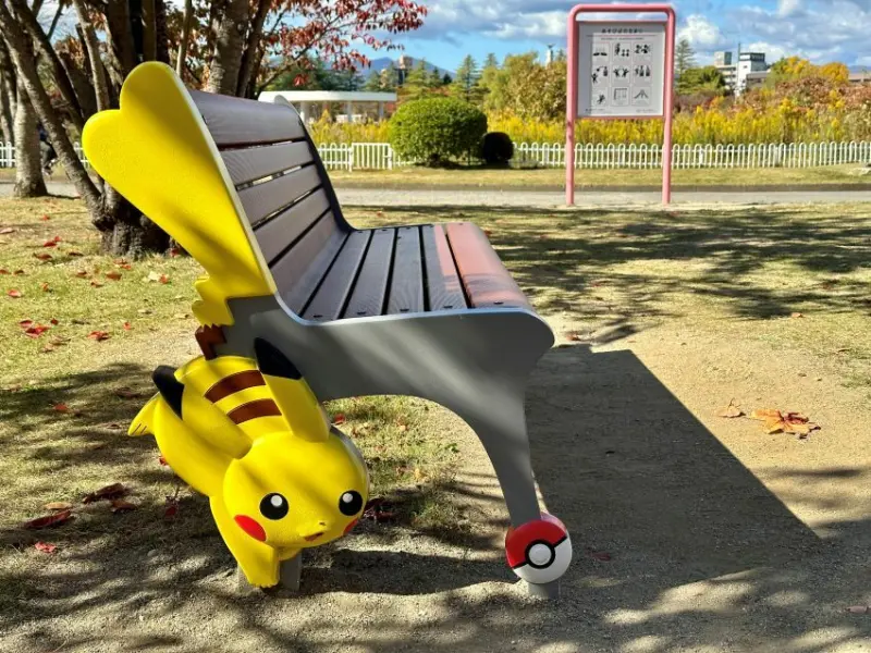 日本福島景點：吉利蛋公園 皮卡丘長椅 / WalkerLand窩客島整理提供 未經許可不可轉載