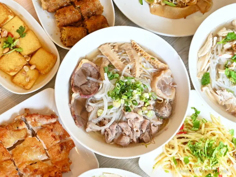 古越河粉｜台中好吃道地越南料理，份量實在，上菜速度超快，近大坑步道～