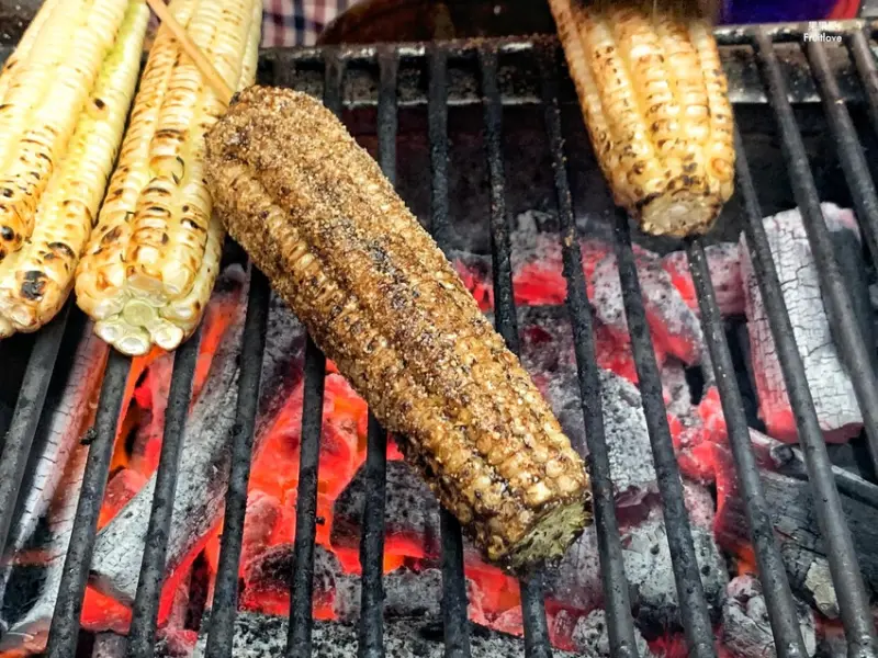新竹美食-隱藏在巷弄中的銅板烤玉米