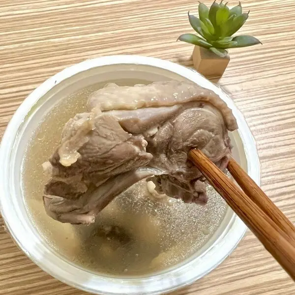 推薦高雄月子餐評價讚讚的～郭老師月子餐。