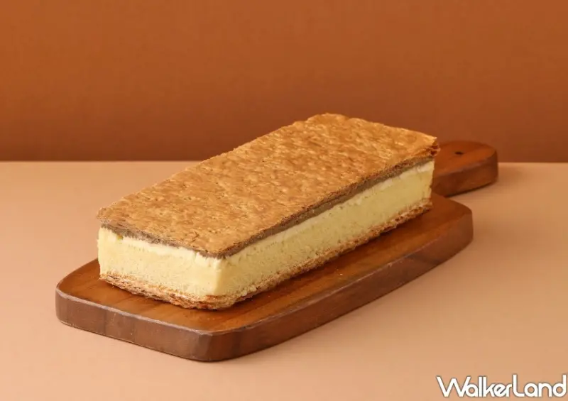 再睡5分鐘 X 拿破崙先生聯名「黑糖濃茶歐蕾拿破崙蛋糕5mini」 購買資訊/ WalkerLand窩客島整理提供 未經同意不可轉載