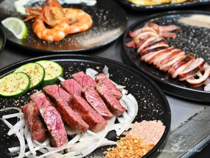薪笈鐵板燒｜沙鹿必吃美食，精緻日式鐵板燒，不必花大錢也能享受高品質享受，激推嫩肩牛排，還有超勘西起司蛋～