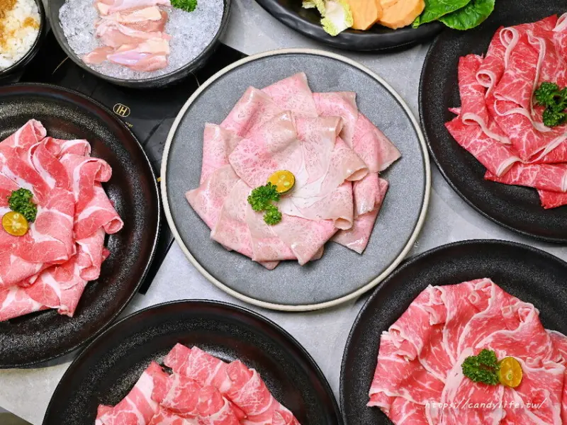 論石間鍋物｜台中人氣鍋物分店新開幕，營業至凌晨兩點，中間不休息，蔬菜自助吧吃到飽，7/31前享湯底免費升級～