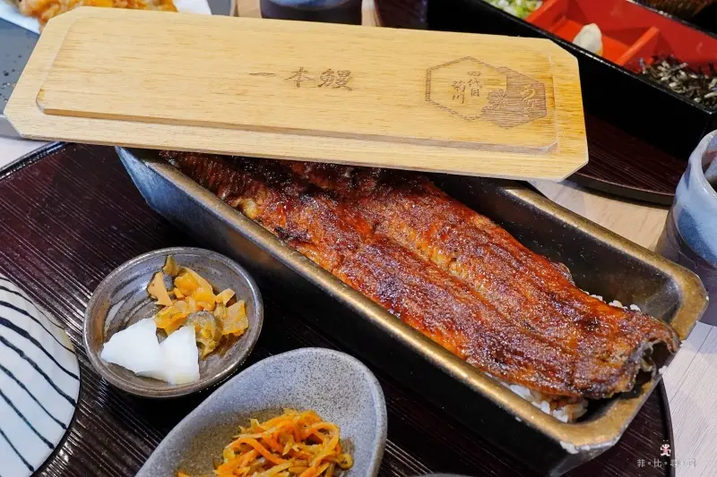 うなぎ四代目菊かわ 鰻魚飯專賣店 日本90年老店米其林餐盤推薦 正宗炭火直烤蒲燒外酥內軟 想吃不用飛日本！