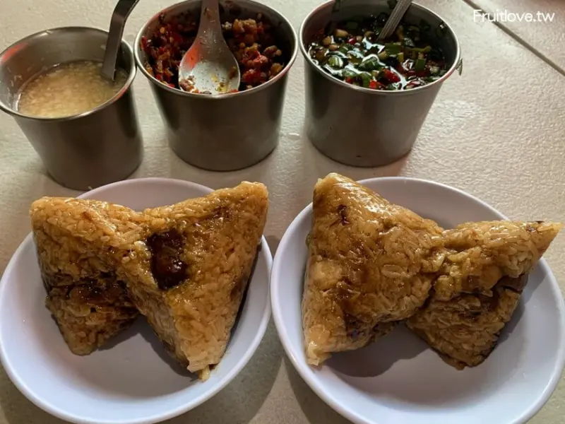 台中美食-看似平凡的大眾小吃，這肉粽有讓我驚艷到