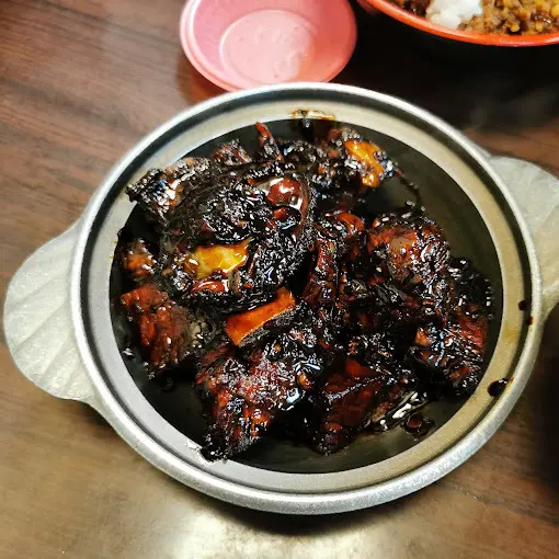 [台北馬式]板橋區新埔站「Wonderful Baba Bak Kut Teh King Of King 萬得富爸爸肉骨茶王中王」經濟實惠又超正宗肉骨茶/各式地道馬式料理/黑湯白湯都超美味/附菜單