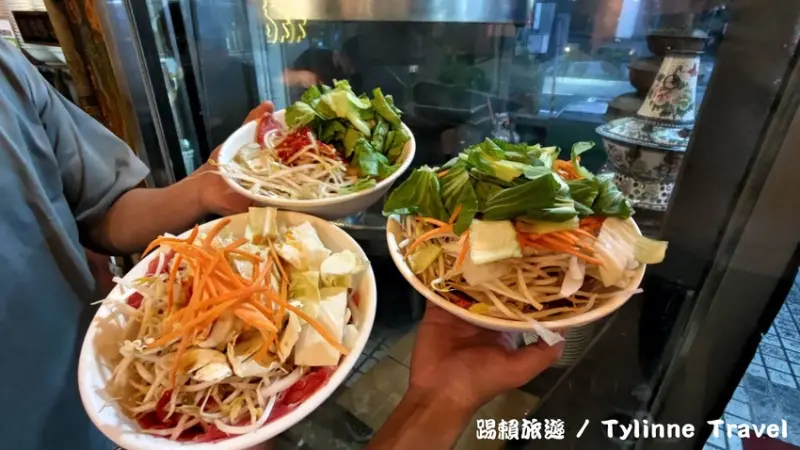 【新店美食】涮八方精緻鍋物，鹿肉吃到飽 | 蒙古烤肉，酸菜白肉鍋 | 新店區公所