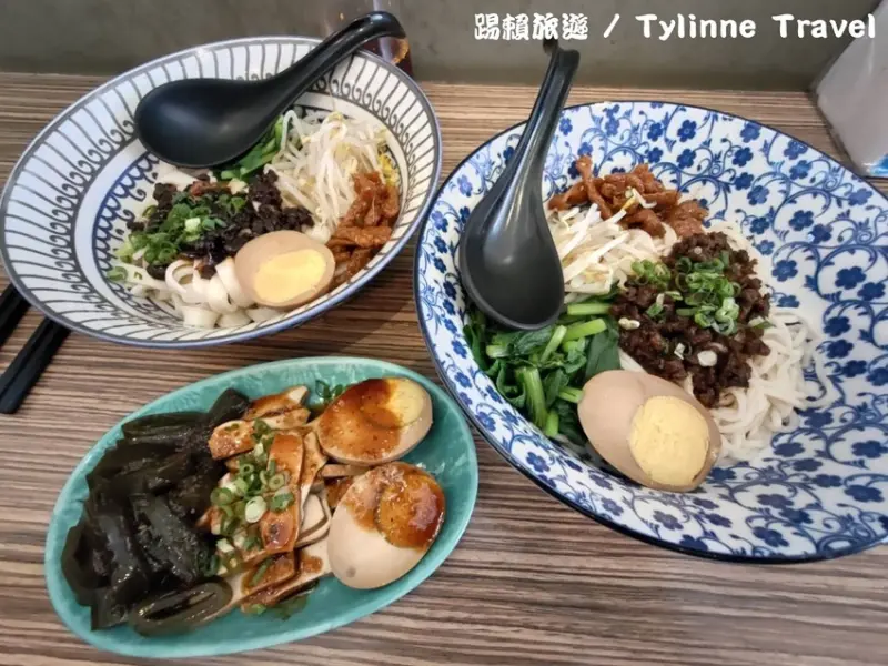 【台北美食】老台客食麵，百元內銅板美食 | 特製乾拌麵 | 台北車站麻辣麵食館