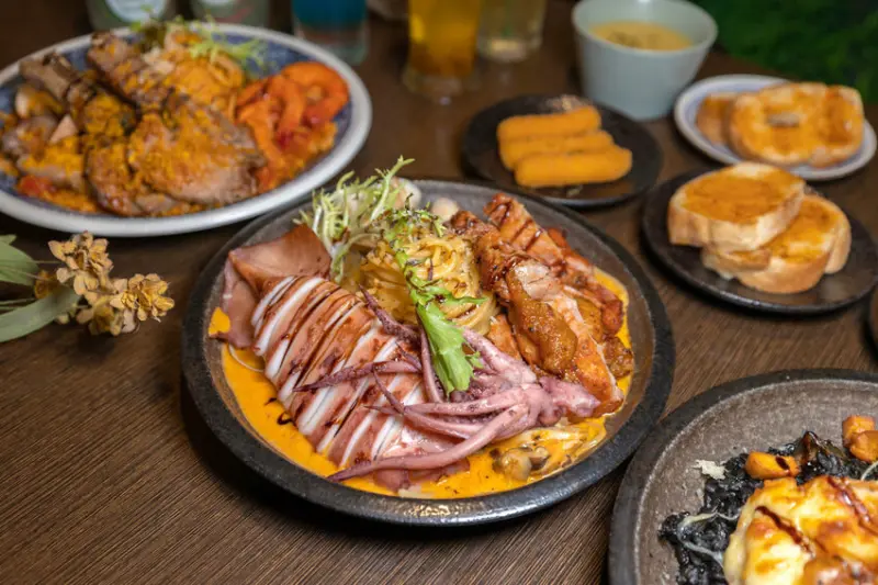 高沐手作料理|巨無霸份量2023台中北區美食推薦，Google千則好評台中老宅風美食，隱藏版一中街美食推薦