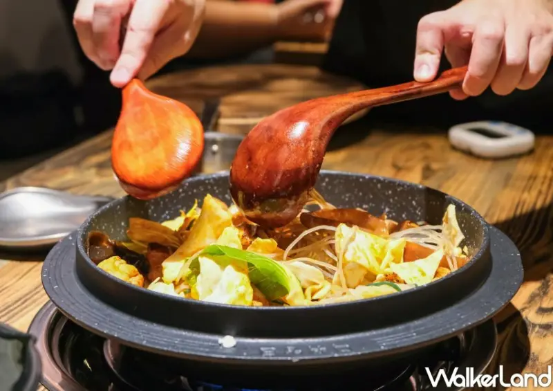 韓式炒雞吃到飽「甩鍋雞 西門店」/ WalkerLand窩客島整理提供 未經許可不可轉載