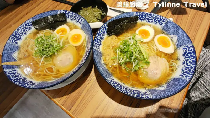 【桃園美食】華泰名品城，奧特拉麵Ramen Ultra | 雞白湯頭清爽不油膩 | 錦拉麵