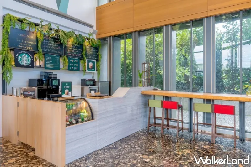 趣淘漫旅-台東星巴克