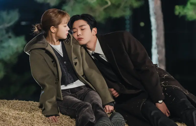 《愛情不可抗拒力》奇幻又浪漫的情節，宛如人氣網路漫畫才會出現的劇情