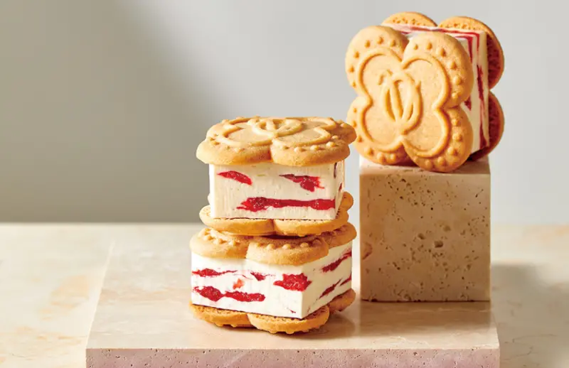 草莓奶油三明治