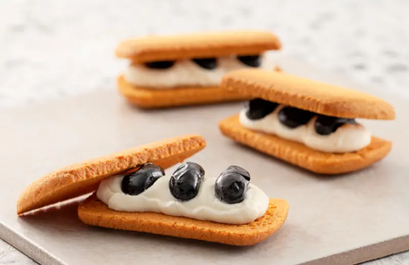 細品奶油的香甜甜點「弘乳舍TOKYO」也首次進駐東京車站