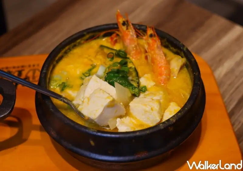北村豆腐家 南瓜海鮮嫩豆腐煲 / WalkerLand窩客島整理提供 未經許可，不得轉載