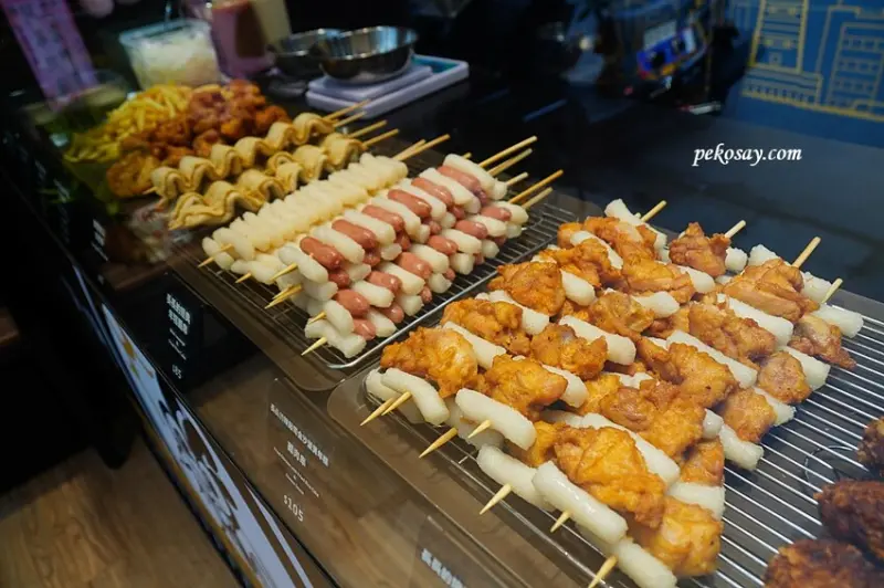 新開幕！超人氣韓式炸雞北上展店，30公分韓國長串這裡也吃的到｜歐莫炸雞所三重店