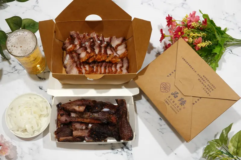 內湖美食-港墘站內湖737巷品臻黃金脆皮燒肉，港墘站平價美食小吃推薦，另可預訂加熱即食的冷凍真空黃金脆皮燒肉