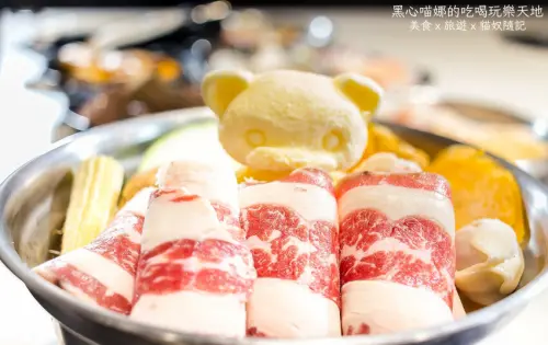 高雄鳳山︱九鼎鍋文龍店　鍋物１５０元起、白飯、麵食、自助吧無限供應，２４小時營業，聚餐吃鍋隨時都可以！！