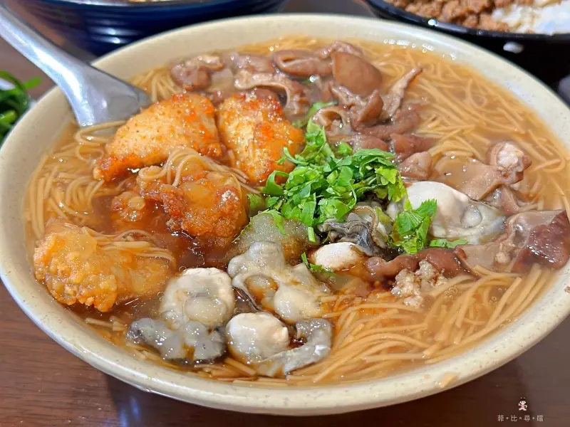 阿村食堂/阿村麵線 傳承古早滋味的小吃 澎派的無敵大麵線 還有獅吼麵！