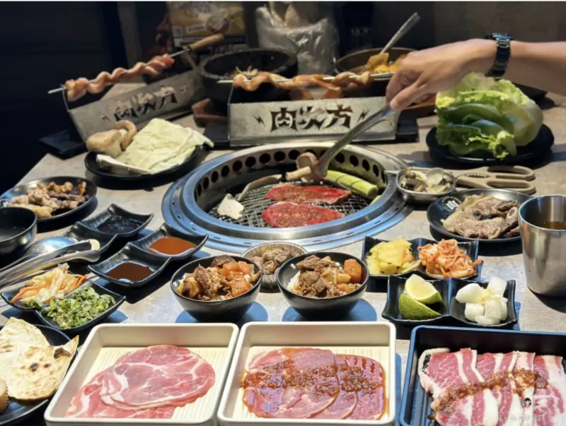 肉次方燒肉放題西門峨眉店 王品超人氣燒肉吃到飽 20幾種海陸雙享只要598元起！
