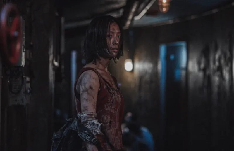 搶先釋出的預告片裡，人類處於極度恐懼狀態下，身邊潛伏著隨時可能變身的怪物，無法相信任何人，最終導致人類自相殘殺，迎來更可怕的社會法則