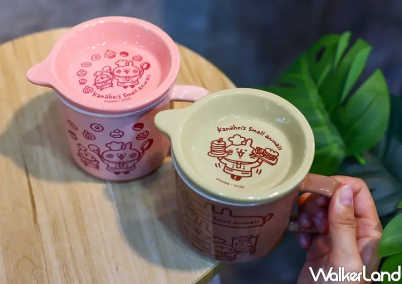 卡娜赫拉的小動物－小小廚師快閃店 馬克杯  / WalkerLand窩客島整理提供 未經許可，不得轉載