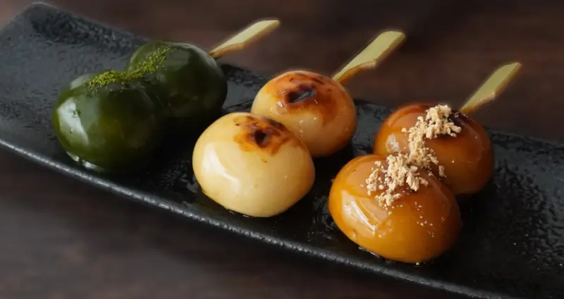 翻倍招牌「Marufuji 糰子（まるふじだんご）」的風味，一次提供了21種口感