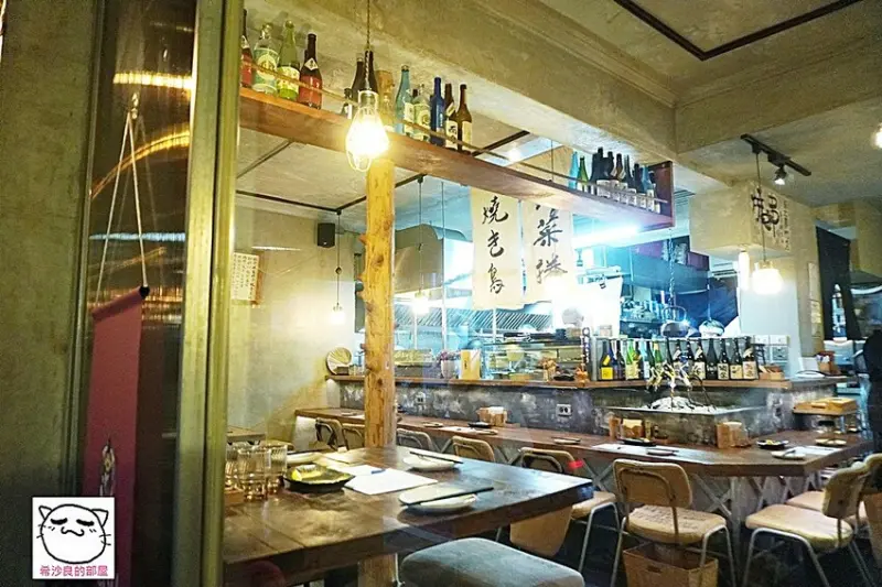 台北串燒／炭火燒鳥。好吃到月底吃土也願意的超chill名店──京丘