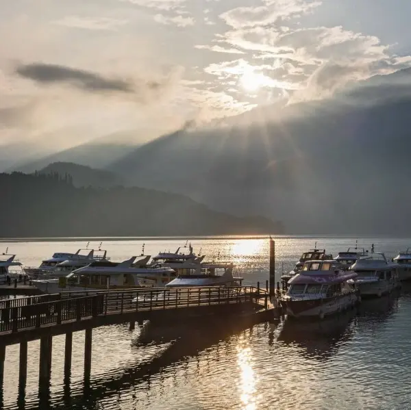 新年日出觀賞勝地推薦：南投朝霧碼頭 / WalkerLand窩客島整理提供 未經許可不可轉載