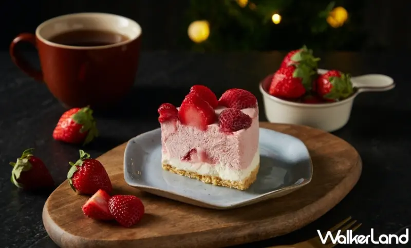 起士公爵「草莓玻尿酸生乳酪蛋糕」鮮嫩草莓搭配酸甜純淨乳酪