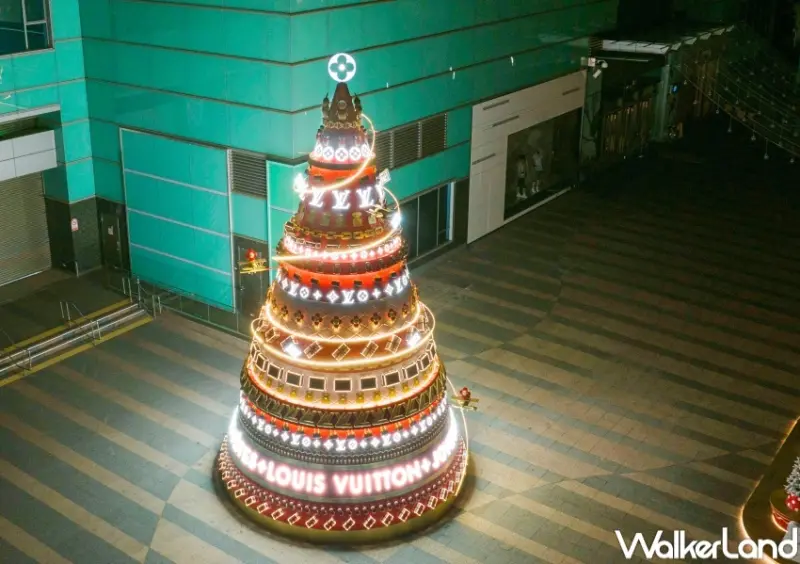 2023耶誕樹打卡點：SOGO復興店 LV耶誕樹 / WalkerLand窩客島整理提供 未經許可，不得轉載