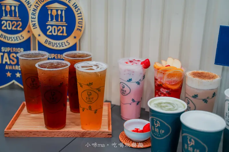 【內湖手搖飲】茶曉伊茶飲專賣｜7星級的茶飲店，來一杯得到星星的手搖茶，內湖737美食