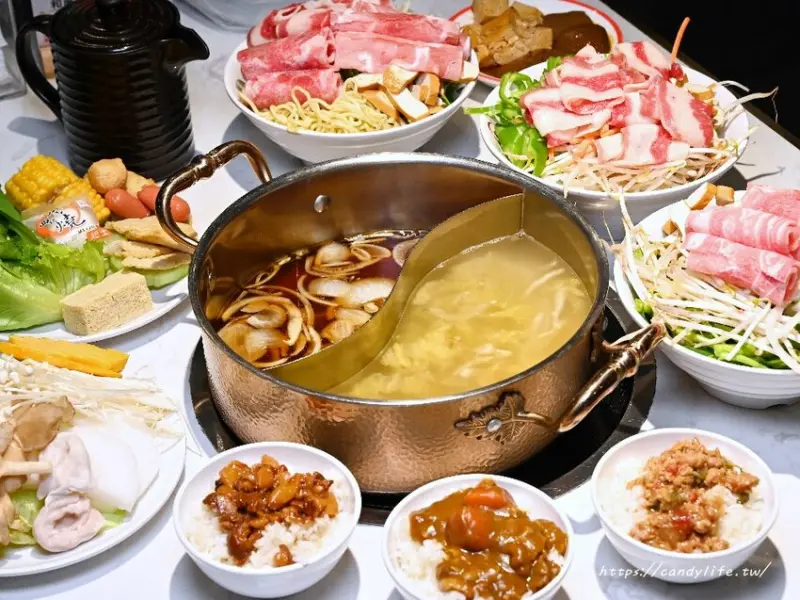 九九蒙古烤肉火鍋｜台中蒙古烤肉吃到飽，最低只要298元起，還有打拋豬、咖哩飯、麻辣豆腐鴨血吃到飽～