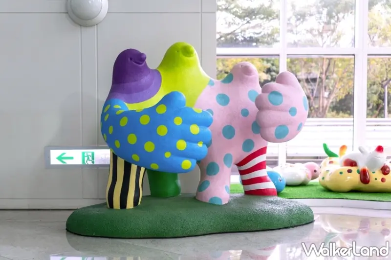 台北101「光彩絮語Luminous Whispers 」展覽