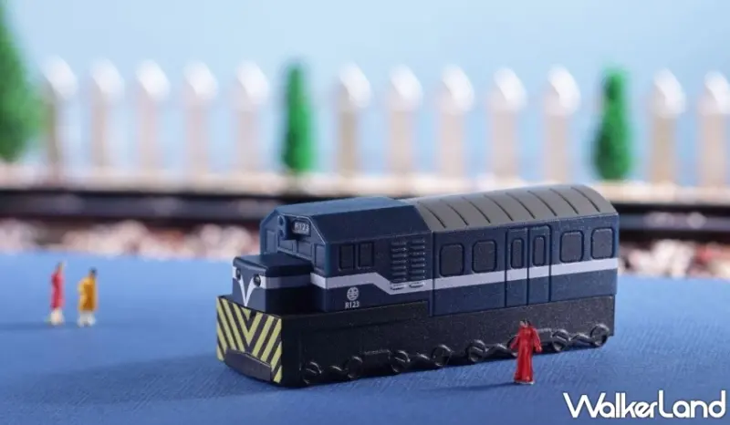 藍皮解憂號造型一卡通 實體門市限量發售