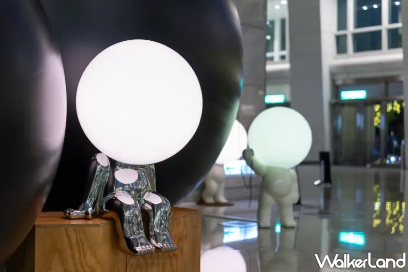 台北101「光彩絮語Luminous Whispers 」展覽