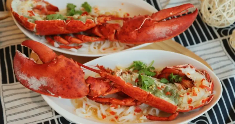 1月只有一場龍蝦吃到飽！豐FOOD海陸百匯2024第一場「龍蝦之夜」1/25限時開吃，龍蝦吃到飽控不能錯過。