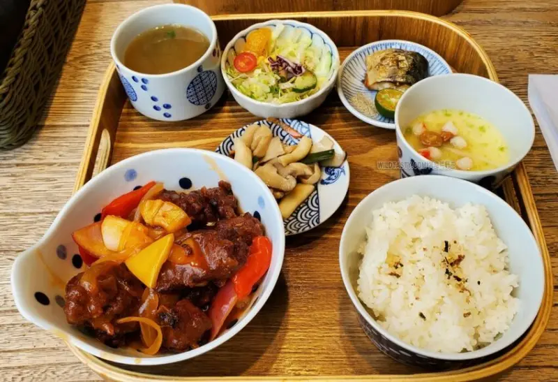 宜蘭縣宜蘭市好2食堂 宜蘭熱炒定食 文青熱炒店 熱炒咖啡廳