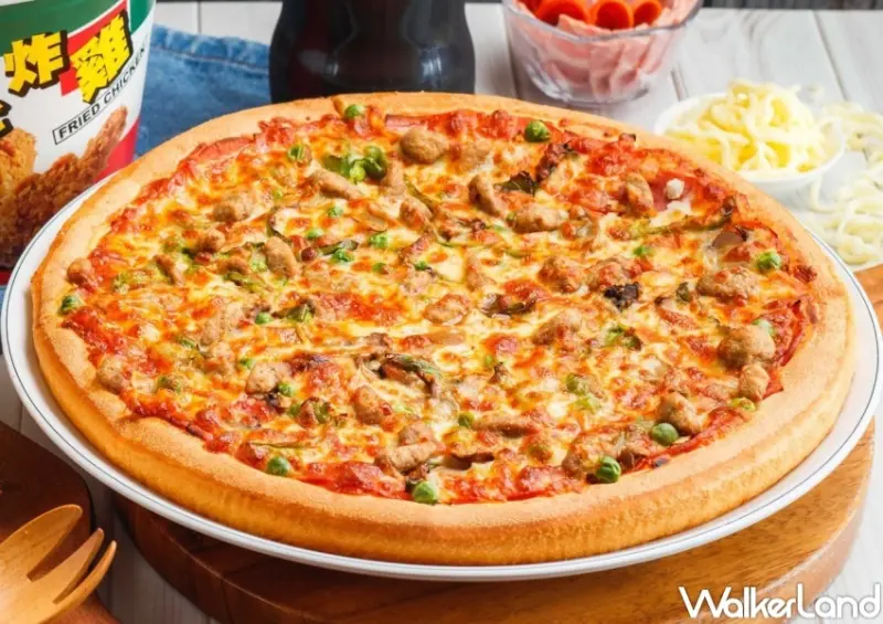 拿坡里 四倍的祝福披薩餐  / WalkerLand窩客島整理提供 未經許可，不得轉載