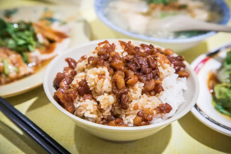 三重魯肉飯熱搜選擇店小二魯肉飯