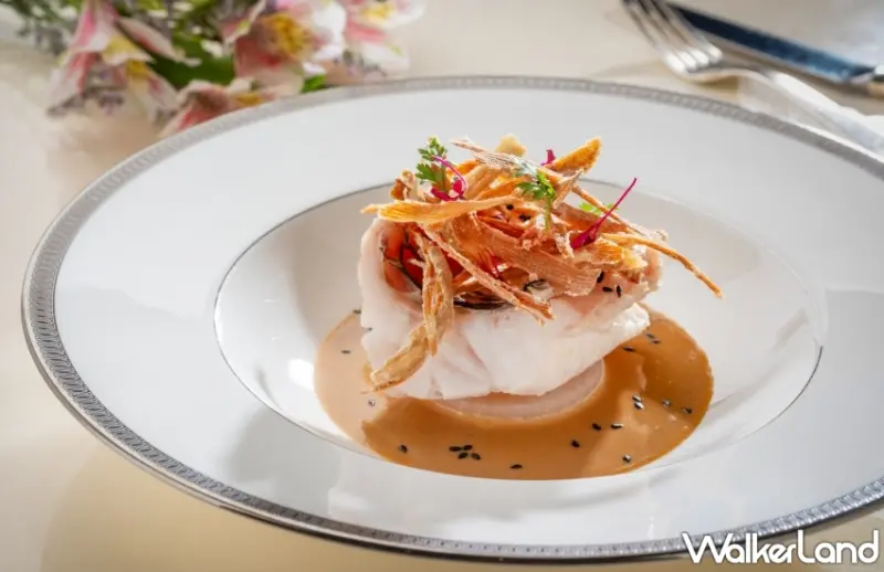 文華Café半自助吃到飽「平日午間饗．吃．吧」全新季節主餐